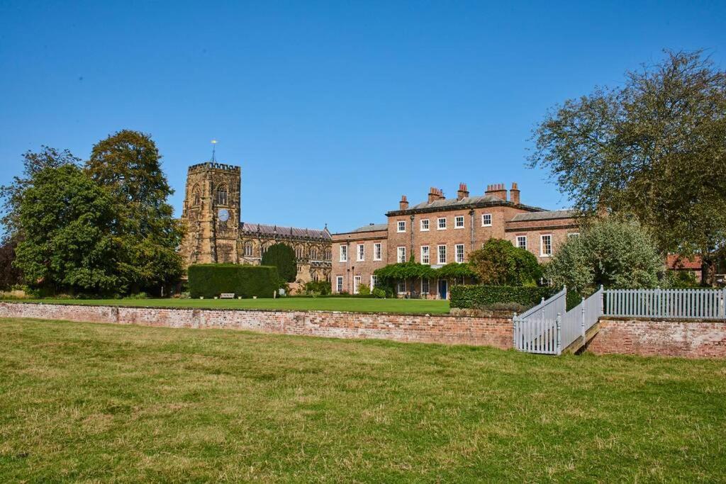 Hall South Wing, North Yorkshire